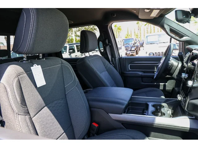 Nuevos RAM 2500 à Estados chez autogozo