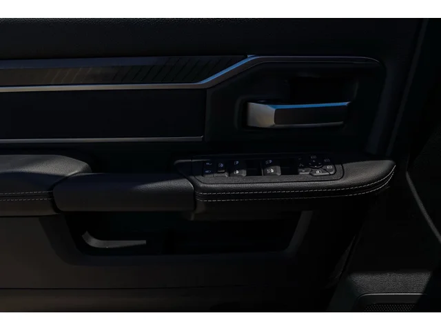 Nuevos RAM 2500 à Estados chez autogozo