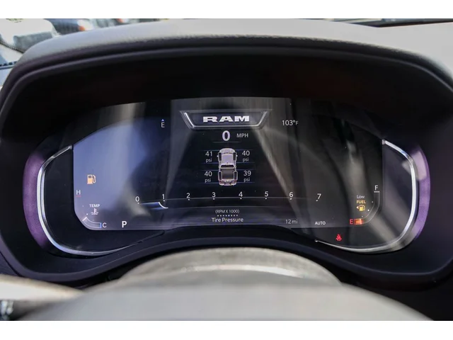 Nuevos RAM 2500 à Estados chez autogozo