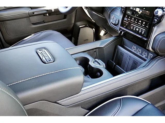 Nuevos RAM 2500 à Estados chez autogozo
