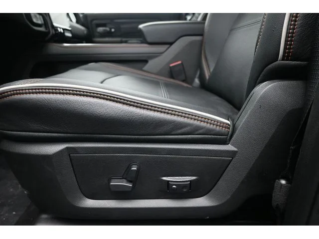 Nuevos RAM 2500 à Estados chez autogozo