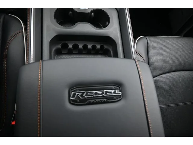 Nuevos RAM 2500 à Estados chez autogozo