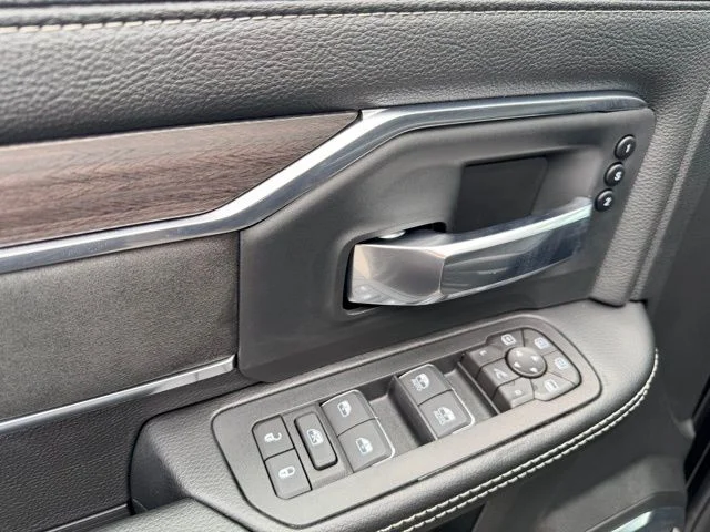 Nuevos RAM 2500 à Estados chez autogozo