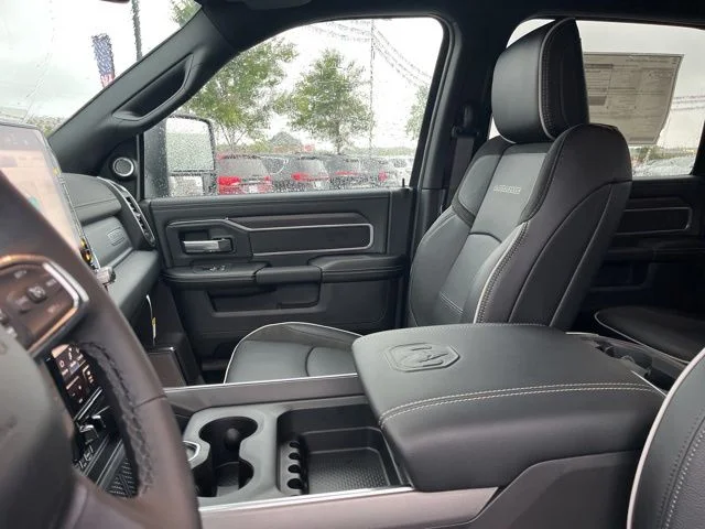 Nuevos RAM 2500 à Estados chez autogozo