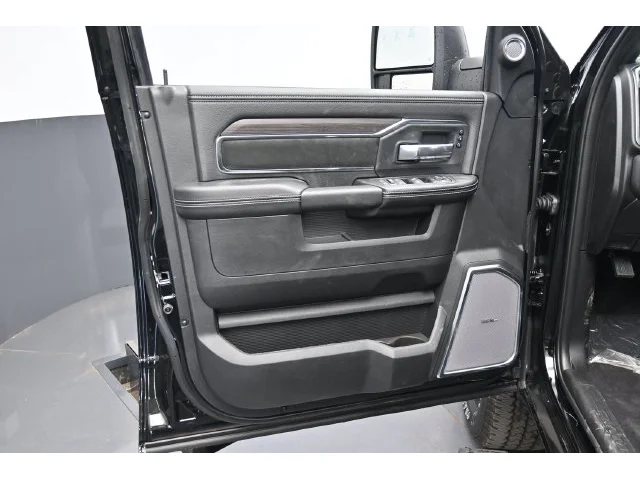 Nuevos RAM 2500 à Estados chez autogozo