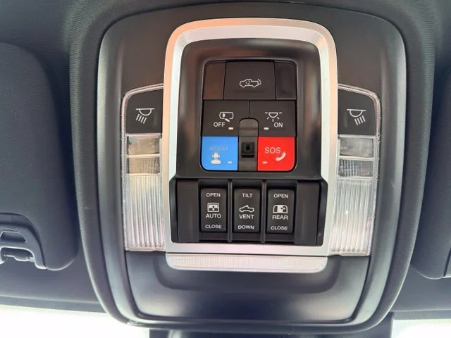 Nuevos RAM 2500 à Estados chez autogozo