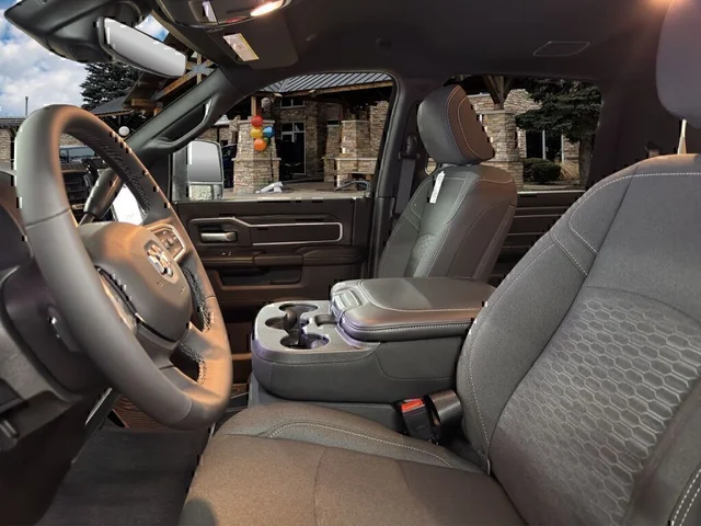 Nuevos RAM 2500 à Estados chez autogozo