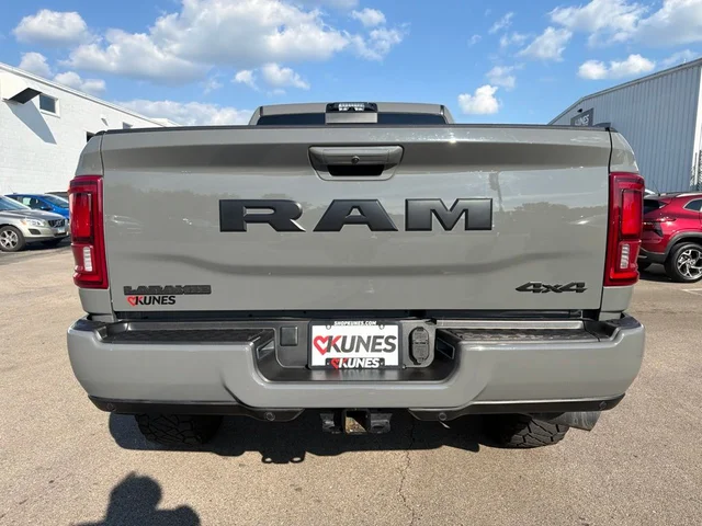 SEMINUEVOS RAM 2500 a Estados en autogozo
