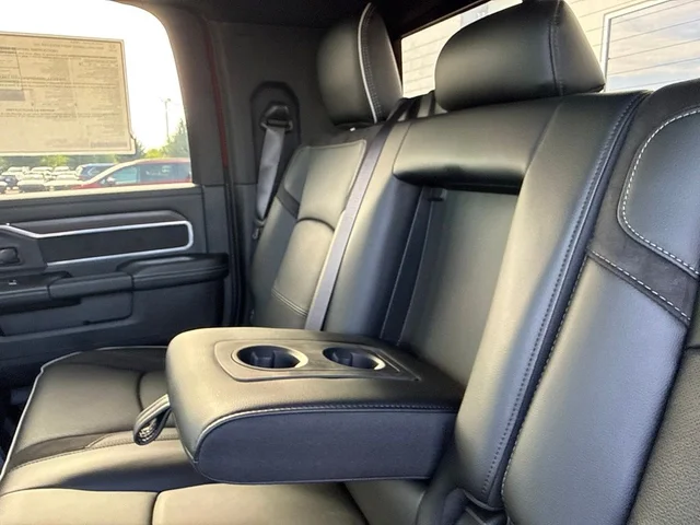 Nuevos RAM 2500 à Estados chez autogozo