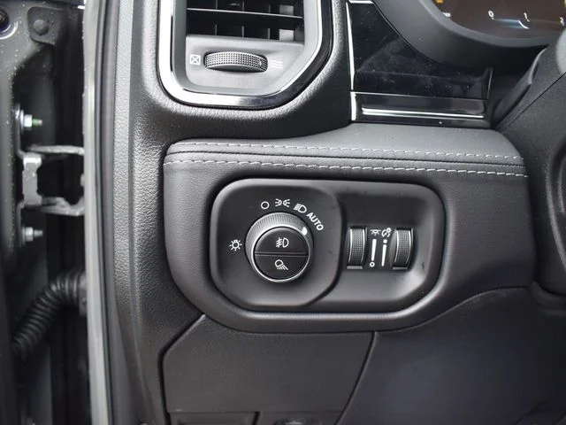 Nuevos RAM 2500 à Estados chez autogozo
