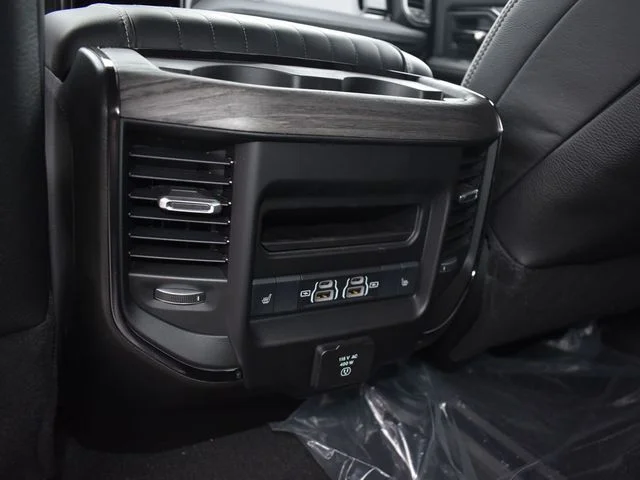 Nuevos RAM 2500 à Estados chez autogozo