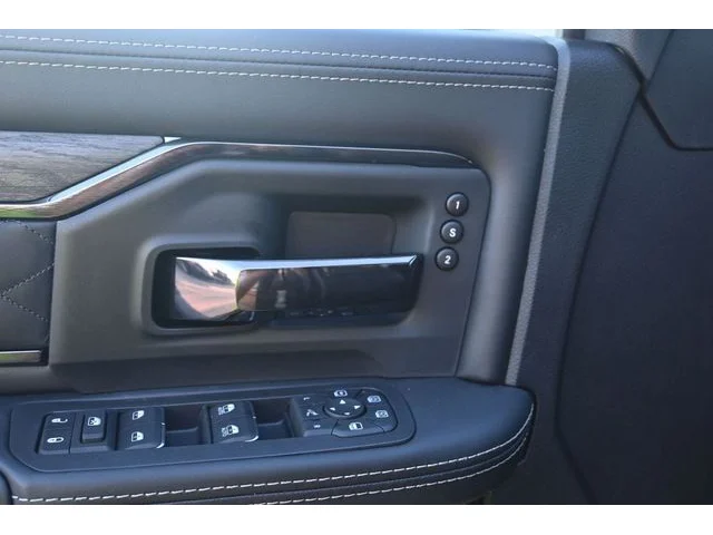Nuevos RAM 2500 à Estados chez autogozo