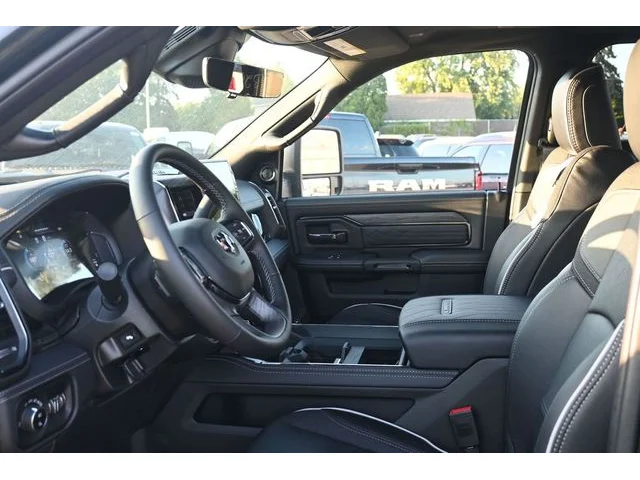 Nuevos RAM 2500 à Estados chez autogozo