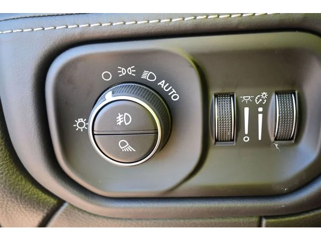 Nuevos RAM 2500 à Estados chez autogozo