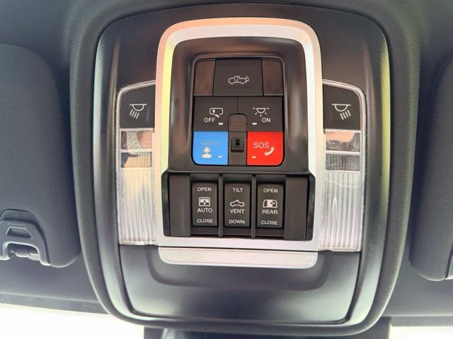 Nuevos RAM 2500 à Estados chez autogozo