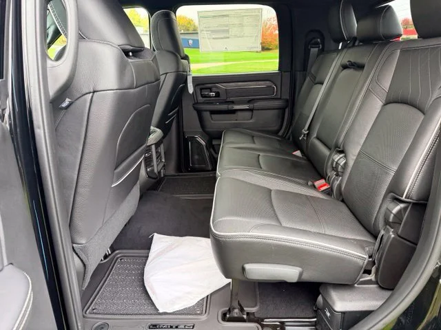 Nuevos RAM 2500 à Estados chez autogozo