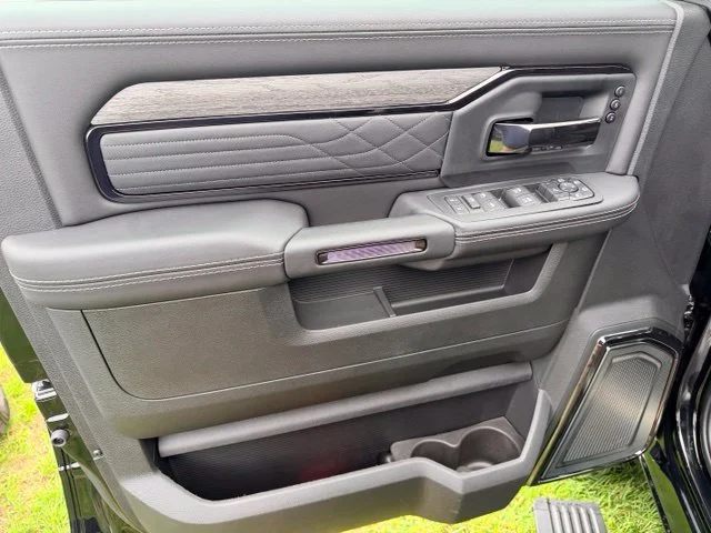Nuevos RAM 2500 à Estados chez autogozo