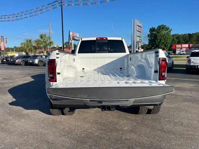 Nuevos RAM 3500 à Estados chez autogozo