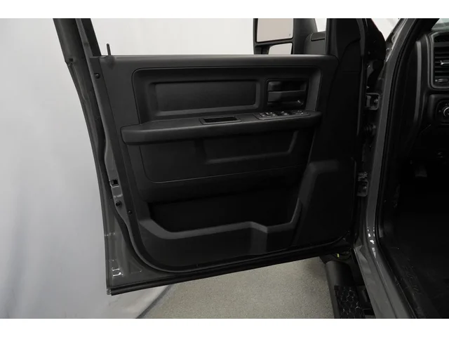 Nuevos RAM 3500 à Estados chez autogozo