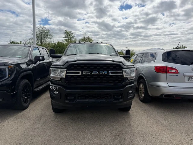 SEMINUEVOS RAM 3500 a Estados en autogozo