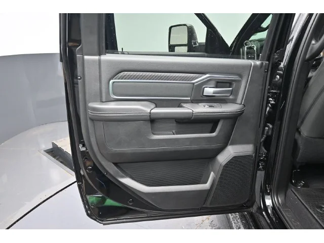 Nuevos RAM 3500 à Estados chez autogozo