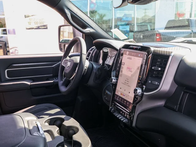 Nuevos RAM 3500 à Estados chez autogozo