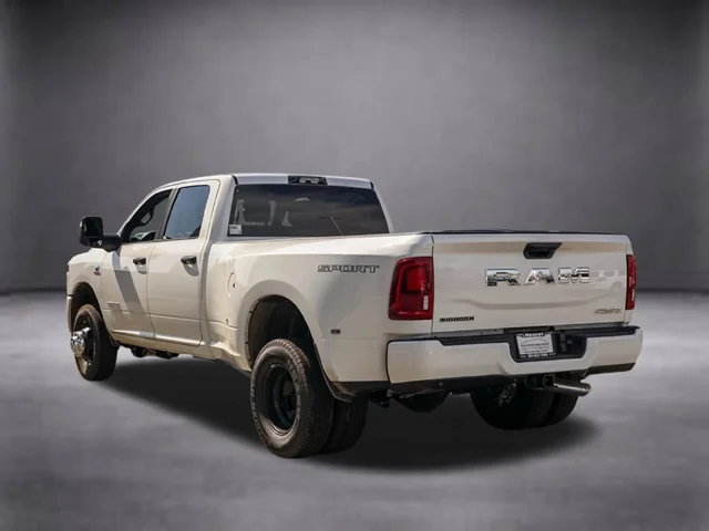 Nuevos RAM 3500 à Estados chez autogozo