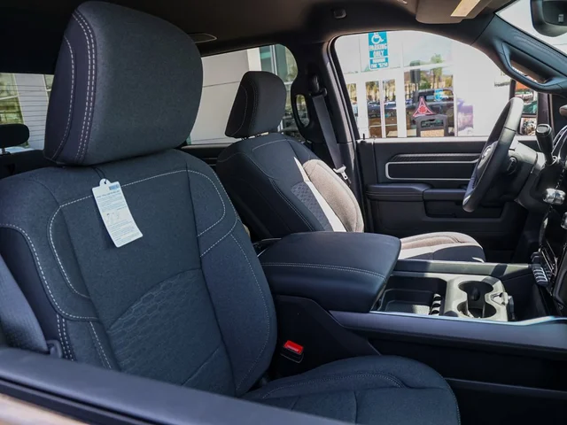 Nuevos RAM 3500 à Estados chez autogozo