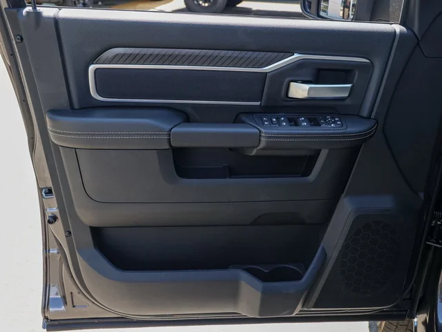 Nuevos RAM 3500 à Estados chez autogozo