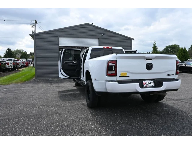 SEMINUEVOS RAM 3500 a Estados en autogozo