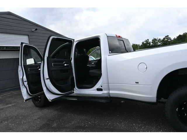 SEMINUEVOS RAM 3500 a Estados en autogozo