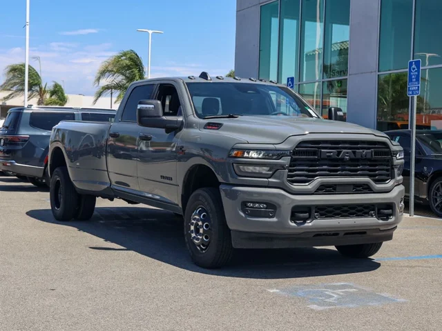 Nuevos RAM 3500 à Estados chez autogozo
