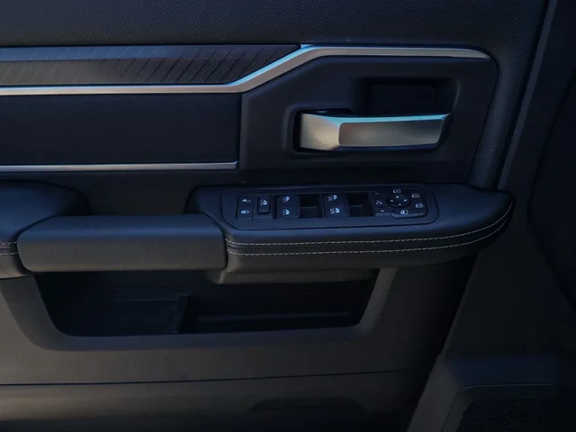 Nuevos RAM 3500 à Estados chez autogozo