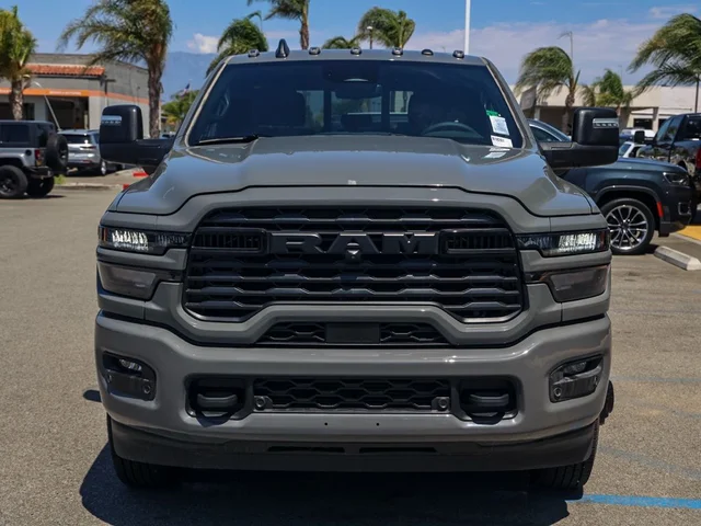 Nuevos RAM 3500 à Estados chez autogozo