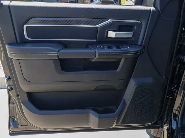 Nuevos RAM 3500 à Estados chez autogozo