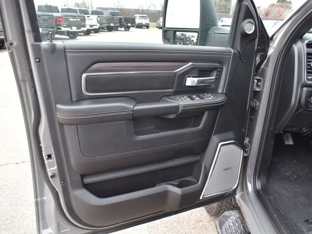 Nuevos RAM 3500 à Estados chez autogozo