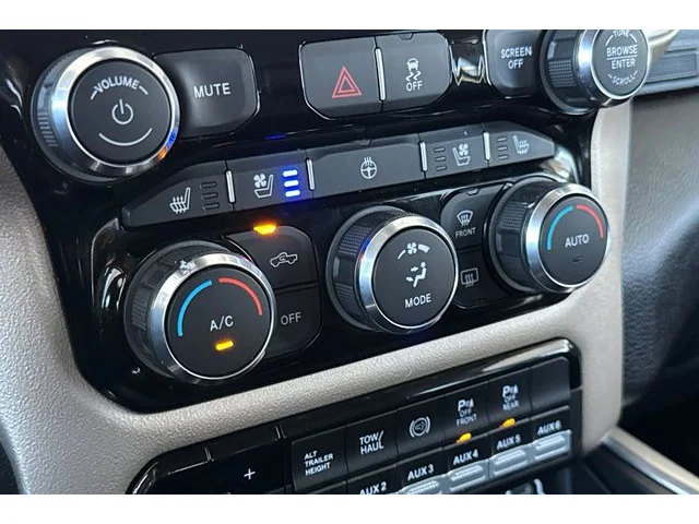 SEMINUEVOS RAM 3500 at ELK GROVE in Elk Grove Buick GMC