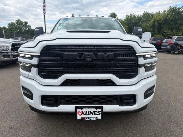 Nuevos RAM 3500 à Estados chez autogozo