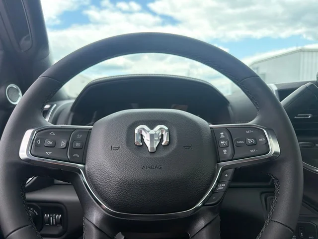 Nuevos RAM 3500 à Estados chez autogozo