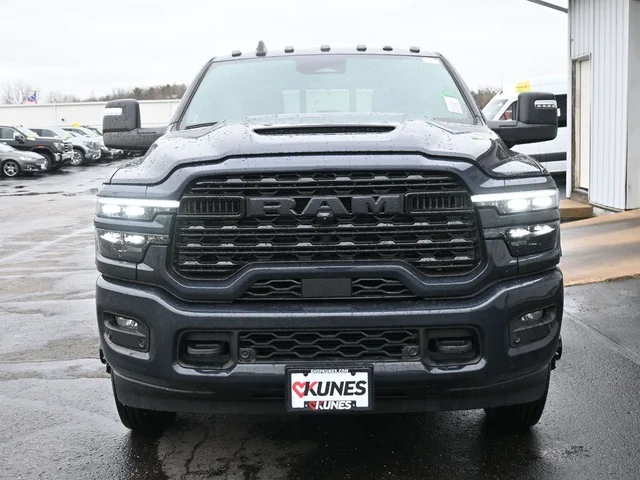 Nuevos RAM 3500 à Estados chez autogozo