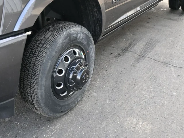 Nuevos RAM 3500 à Estados chez autogozo
