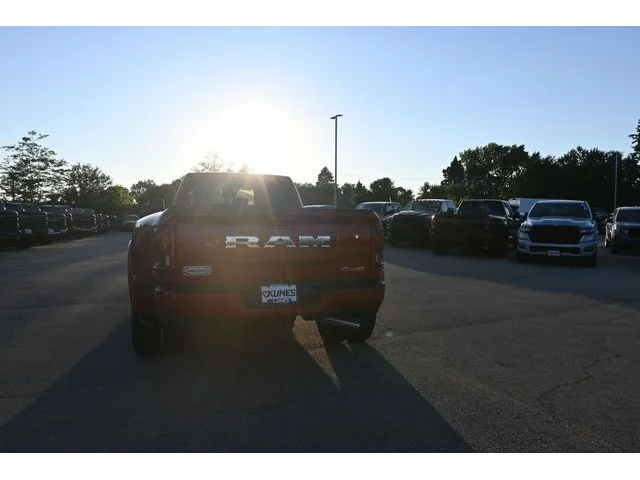 Nuevos RAM 3500 à Estados chez autogozo