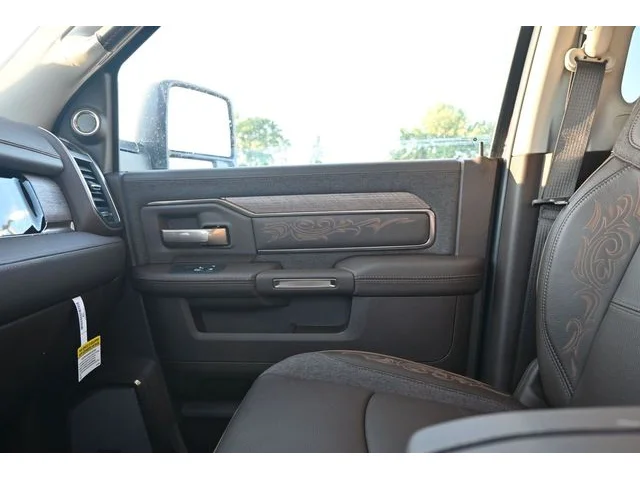 Nuevos RAM 3500 à Estados chez autogozo