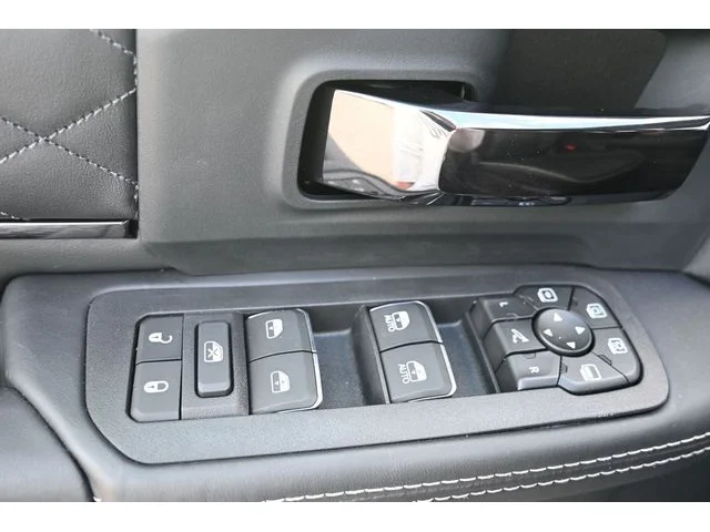 Nuevos RAM 3500 à Estados chez autogozo