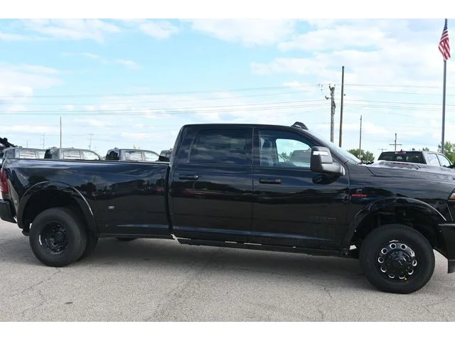 Nuevos RAM 3500 à Estados chez autogozo