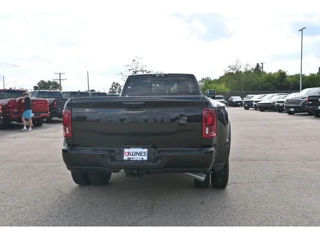 Nuevos RAM 3500 à Estados chez autogozo