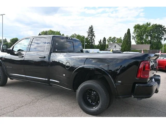 Nuevos RAM 3500 à Estados chez autogozo