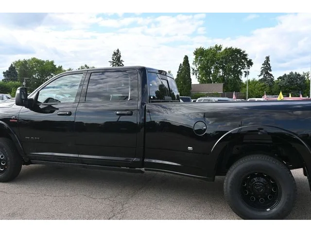 Nuevos RAM 3500 à Estados chez autogozo