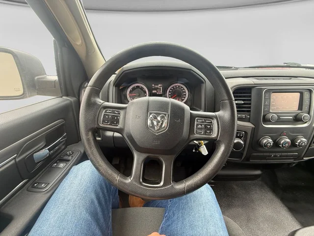 SEMINUEVOS RAM 1500 Classic a Estados en autogozo