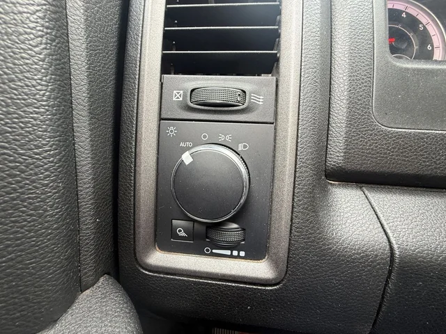 SEMINUEVOS RAM 1500 Classic a Estados en autogozo